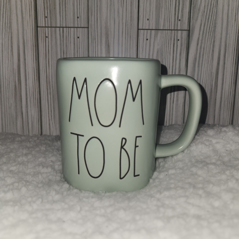 Rae Dunn Mom to Be mug - Picture 2 of 5